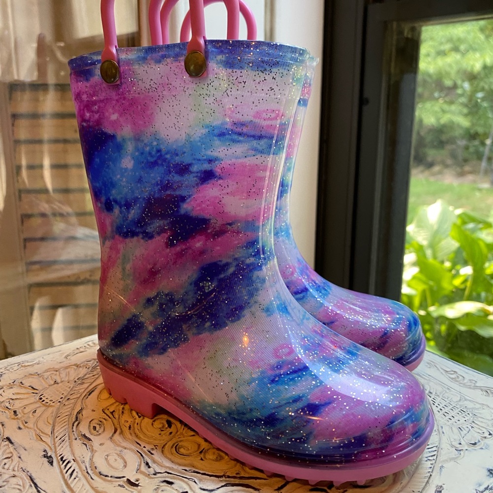☔️ Toddler Rain Boots Sz 8 🤩 - Picture 2 of 6